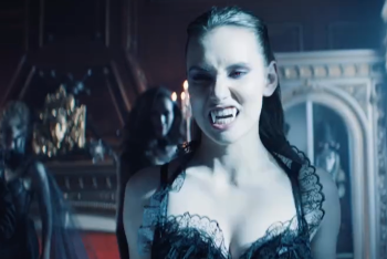 Фотография к новости: Димаш Кудайберген презентует новый клип про вампиров