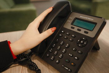 Более 2,5 тысяч жертв семейного насилия позвонили на телефон доверия в ноябре