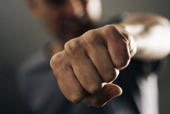 На 10 суток арестовали семейного дебошира в Кокшетау