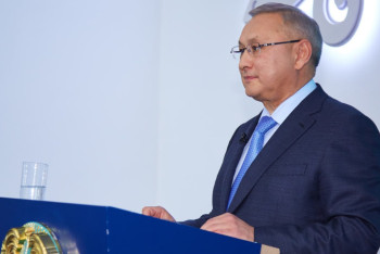 Фотография к новости: Аким Жетысу озвучил свою заработную плату