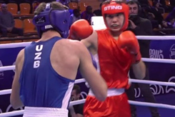 Фотография к новости: Разгромом завершился второй бой Казахстан — Узбекистан на юниорском ЧМ-2023 по боксу