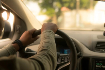 Пьяный водитель притворился пассажиром в Костанайской области