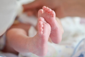 Фотография к новости: Двух новорождённых пытались продать в Казахстане