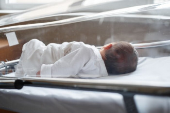 Бывшая работница ЗАГСа торговала новорожденными детьми в Алматы