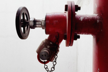 30 нарушений пожарной безопасности выявили в четырёх гостиницах Астаны