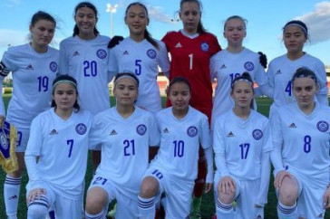 Фотография к новости: Женскую сборную Казахстана по футболу разгромили в матче отбора на Евро