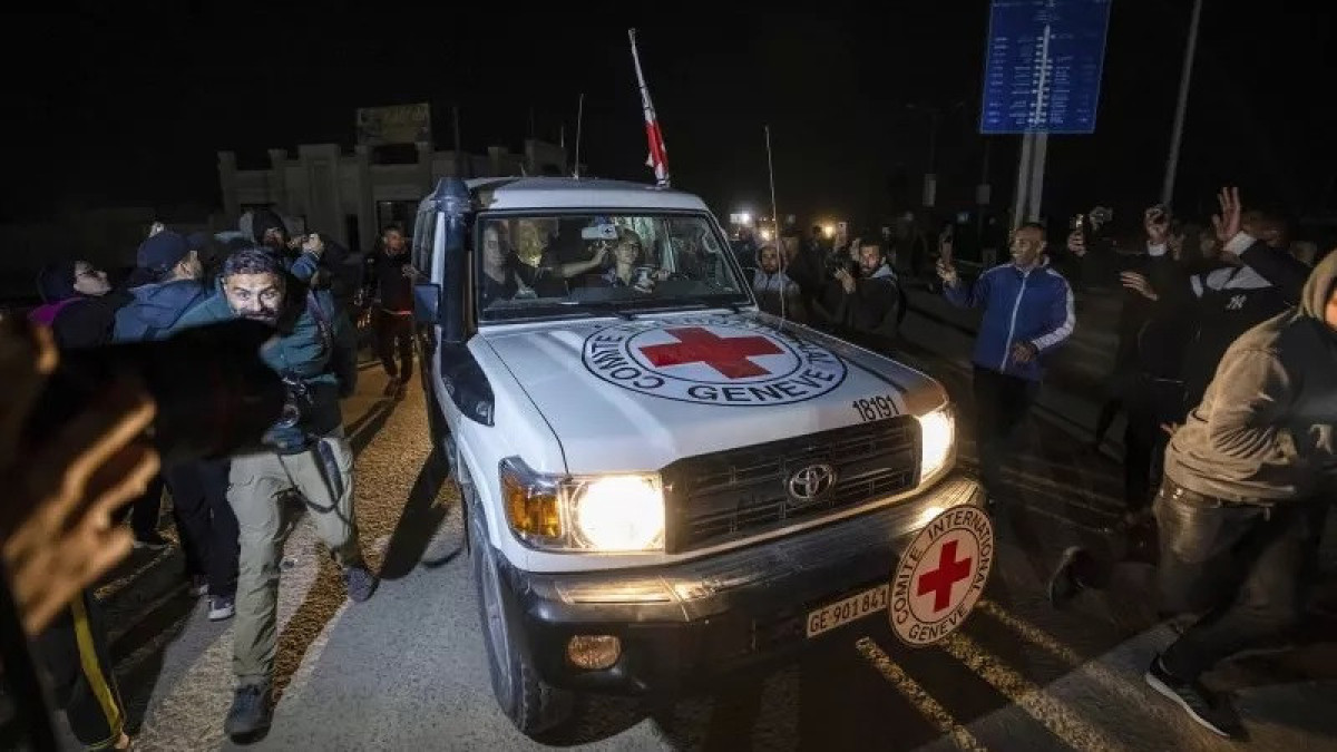 AP Photo/Tsafrir Abayov