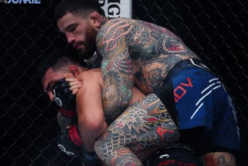 Фотография к новости: Несостоявшегося топ-соперника Шавката Рахмонова эффектно избили в UFC