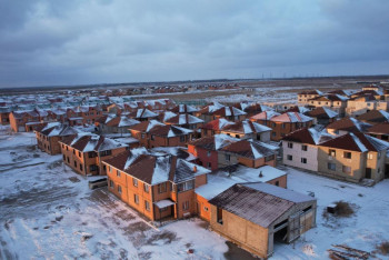 "16 лет без документов на жильё": проблему жителей микрорайона решили в Астане