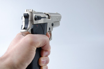 Фотография к новости: Пожизненное лишение свободы получил подросток за убийство школьников