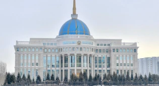 Восстановить в кратчайшие сроки подачу тепла и воды в регионах потребовал Токаев