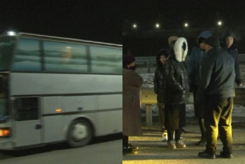 Фотография к новости: 20 иностранцев застряли в автобусе на трассе в Карагандинской области