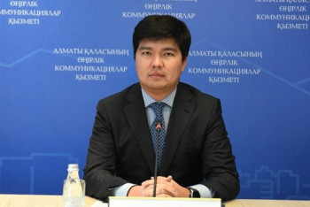 Аким Турксибского района Алматы о реновации жилья: принудительного выселения не будет