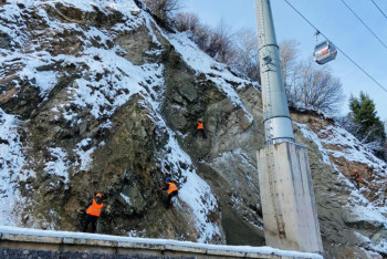 Пропускать на дорогу Медеу-Шымбулак будут по новому графику