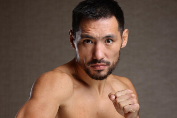 Фотография к новости: Кто виноват в срыве боя Жанибека Алимханулы с Юбэнком-младшим