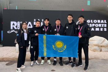 Фотография к новости: Сборная Казахстана по Dota 2 победила в чемпионате мира в Саудовской Аравии