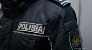 Мужчина держал в рабстве двоих иностранцев в Таразе