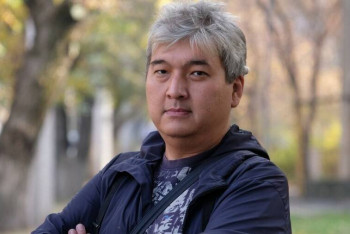 Политолог дал оценку работе партий в Казахстане