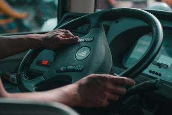 Пассажир брызнул из перцового баллончика в водителя автобуса в Кокшетау