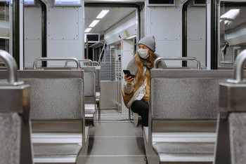 Заболеваемость коронавирусом в мире выросла более чем на 50%