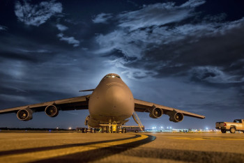 Фотография к новости: Самолёт с гражданами Индии задержан в Париже по подозрению в контрабанде людьми