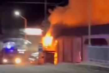 Фотография к новости: Горели торговые павильоны: мощный пожар потушили в Алматинской области