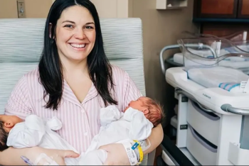 Фотография к новости: Женщина с двумя матками родила двойню за два дня