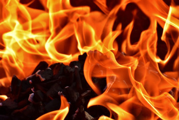 Пожарный погиб при тушении загоревшегося дома в Алматинской области