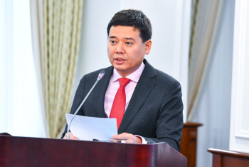 Экс-министру юстиции Казахстана продлили арест