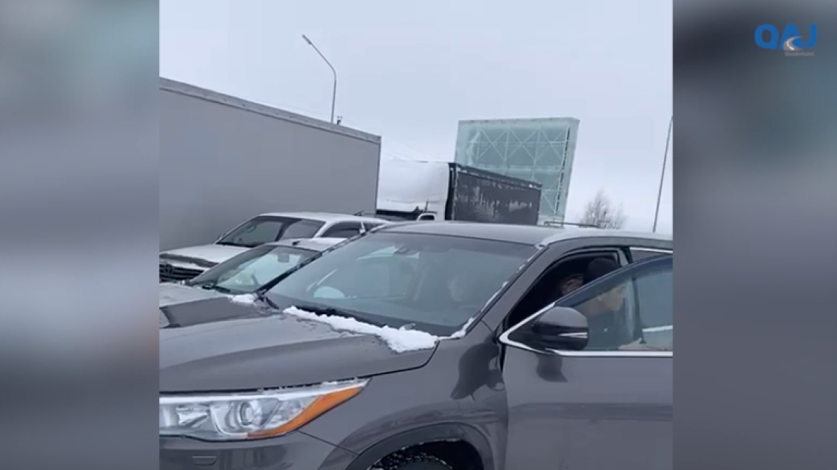 скриншот с видео