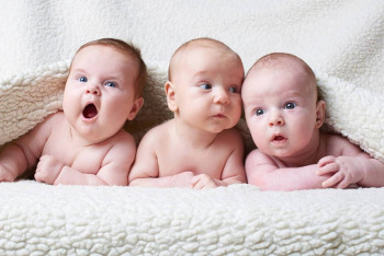 Рекордное число тройняшек родилось в Мангистау за 2023 год