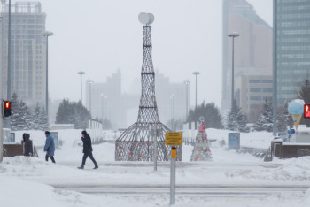 Штормовое предупреждение объявлено в нескольких областях Казахстана