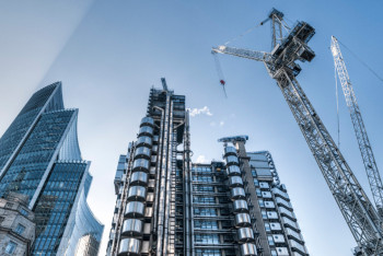 Застройщиков обязали облагораживать и озеленять территорию