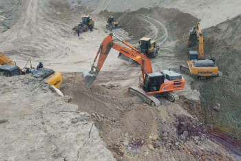 Фотография к новости: Трагедия на руднике "Майкаинзолото": к поискам людей подключили дроны