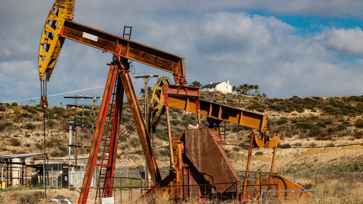 Саудовская Аравия снизила цены на нефть