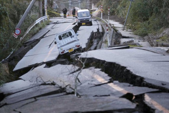 Тысячи японцев оказались в изоляции из-за землетрясения