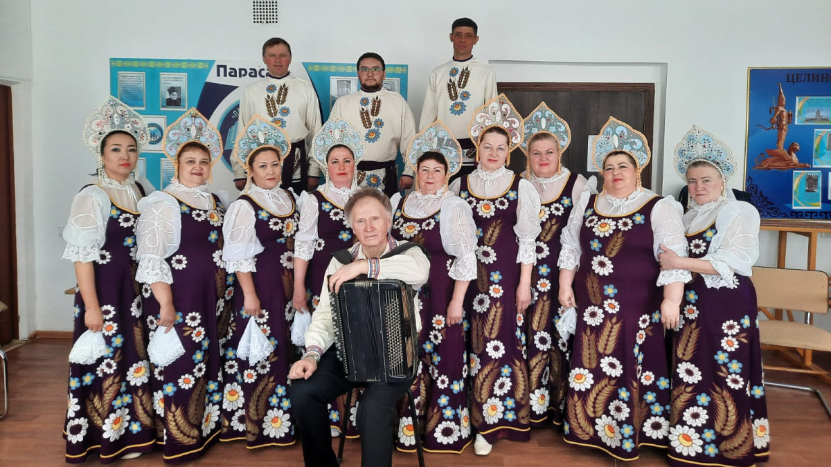 Русский народный хор "Малиновка"