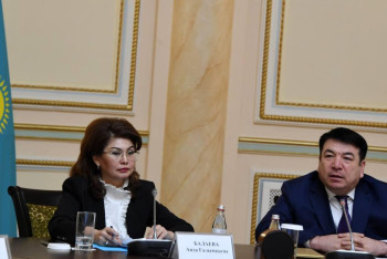 Создание программы по продвижению детских изданий в школах анонсировали в Казахстане