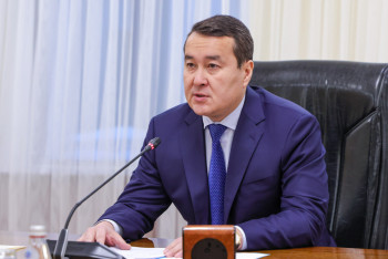 Фотография к новости: Казахстан настроен на дальнейшее сотрудничество со Всемирным банком - Смаилов