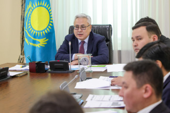 Фотография к новости: Разработку новых цифровых сервисов для граждан и бизнеса с элементами ИИ обсудили в правительстве