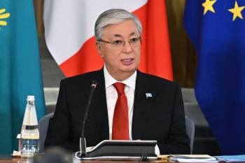 Фотография к новости: Токаев пригласил итальянские компании к участию в сервисном обслуживании нефтегазовой отрасли