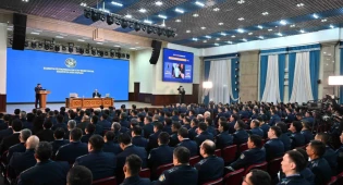 Глава государства призвал соблюдать права заключённых