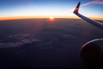 Фотография к новости: Самолёт не мог приземлиться в Алматы из-за подземных толчков