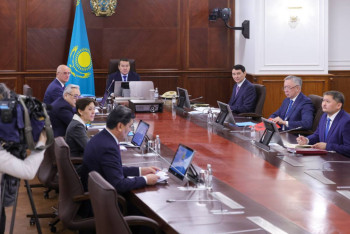 Фотография к новости: Смаилов поручил пресечь загрязнение водных ресурсов в Казахстане