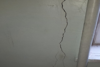 44 объекта с трещинами насчитали после землетрясения в Алматинской области