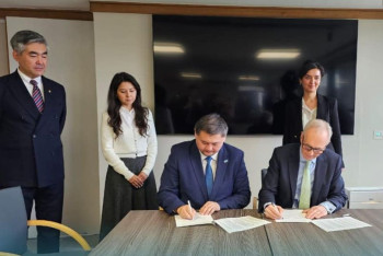 Фотография к новости: Казахский язык планируют преподавать в Оксфорде