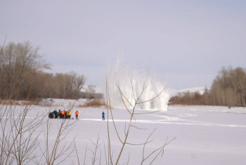 Взрывные работы начались на реках в ВКО