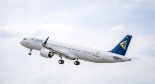 Питер Фостер рассказал, куда Air Astana направит привлечённые от IPO средства