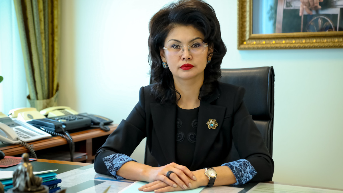 Аида Балаева осталась министром культуры и информации РК