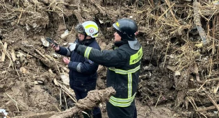 Названа причина схода оплывины в Алматы